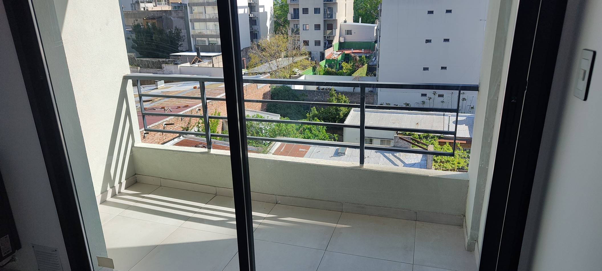 Venta MONOAMBIENTE DE 38 M2 CALLE 17 Y 44