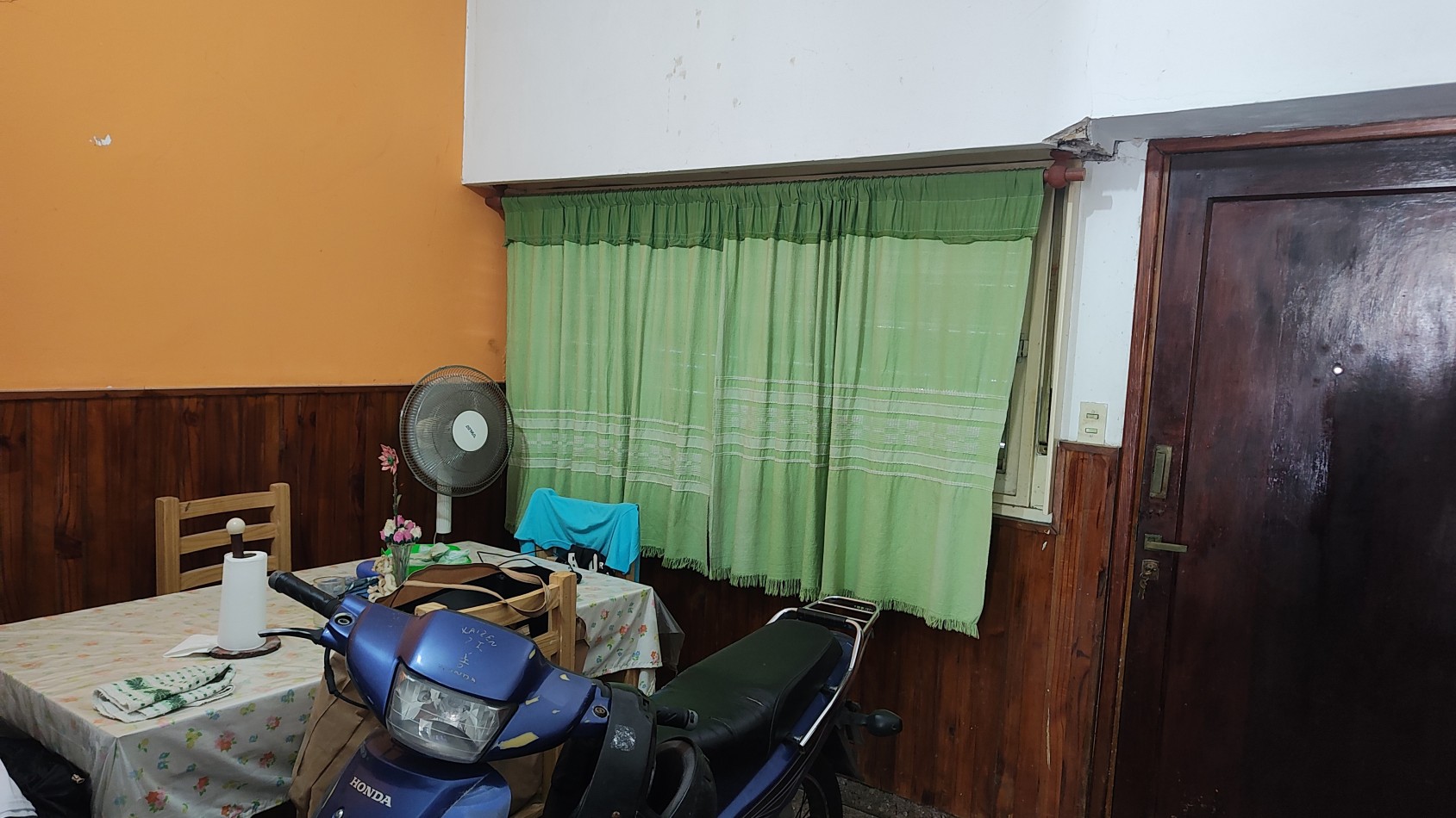 Venta, Casa e 2 dormitorios, Calle 7 e 64 y 65, Zonificacion U/C2b