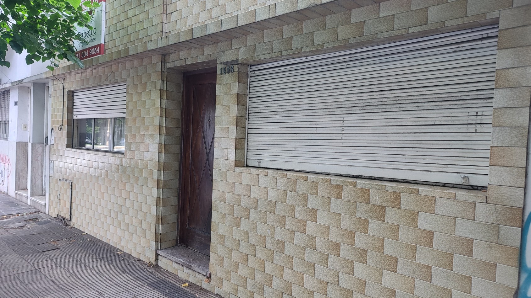 Venta, Casa e 2 dormitorios, Calle 7 e 64 y 65, Zonificacion U/C2b