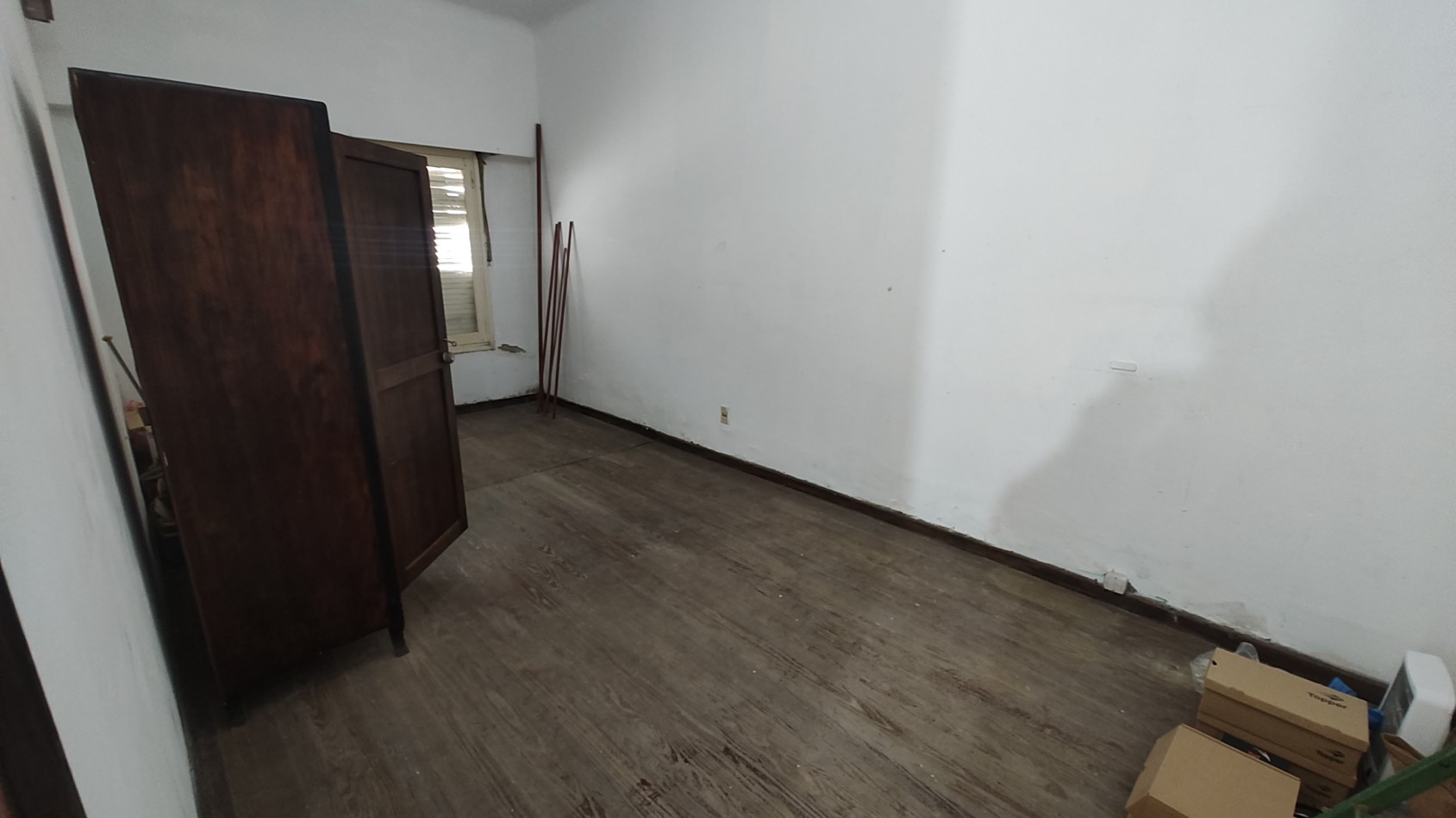 Venta, Casa e 2 dormitorios, Calle 7 e 64 y 65, Zonificacion U/C2b