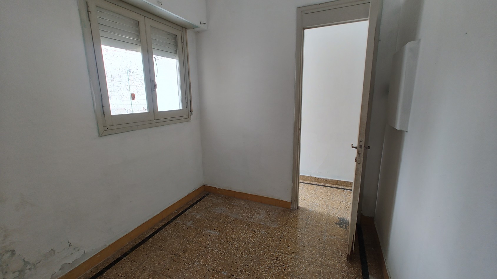 Venta, Casa e 2 dormitorios, Calle 7 e 64 y 65, Zonificacion U/C2b
